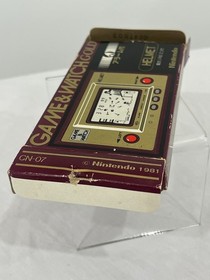 1981 Nintendo Game&Watch HELMET NICE CONDITION WITH NICE BOX WORKS GREAT