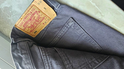 Levi's 501 Damen Jeans grau W26/L32 gerade, Knopf, Denim Baumwolle 5-Pocket