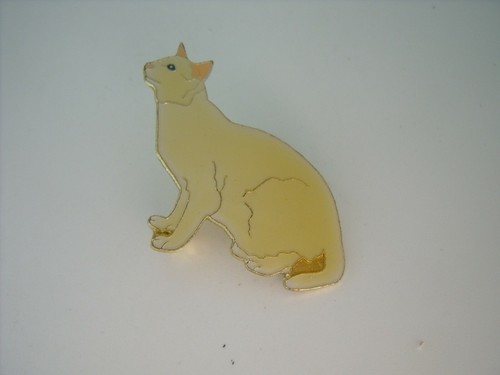 Broche / Pin Passion Des Chats, édition Atlas, Chat Angora Blanc - Occasion En Très Bon état