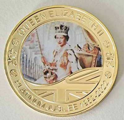 Souvenir Coin: Her Majesty Queen Elizabeth II  - Golden Metal Coin. Set#3,coin#2