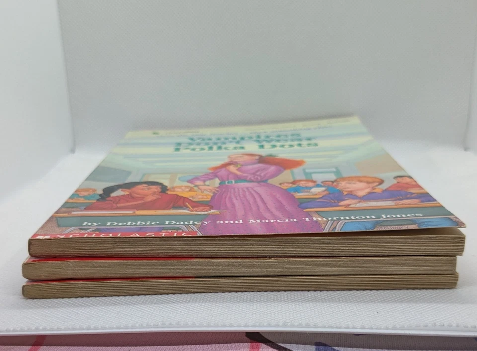 First Editions book lot of 3 - Bailey School Kids Vampires Ghosts Frankestein Foto 4 de 4