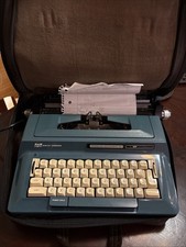 Working Smith Corona Sterling Alpine Blue Manual Vintage Typewriter + Key/Case thumbnail