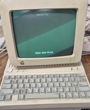 Apple IIc Computer Monitor G090H A2M4090 with Stand and Original Box