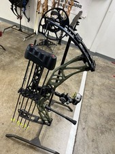 Elite Enkore Compound Bow RH 60-70 OD Green CBE Engage Sight W/arrows & Quiver