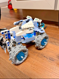 Lego Chima Sets 70006, 70131, and 30250