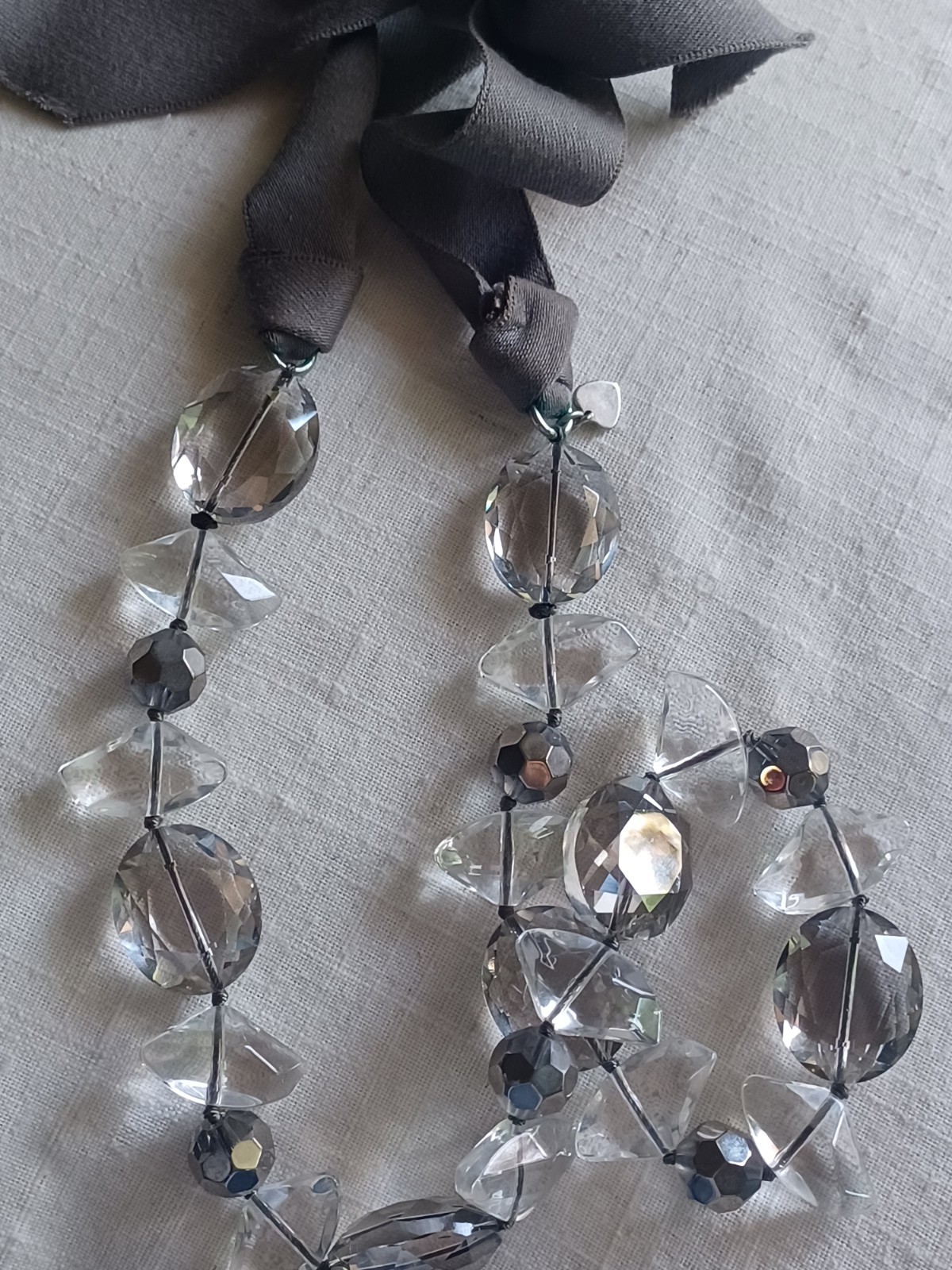 Faceted Bold Crystal Statement Necklace Ribbon Ti… - image 7
