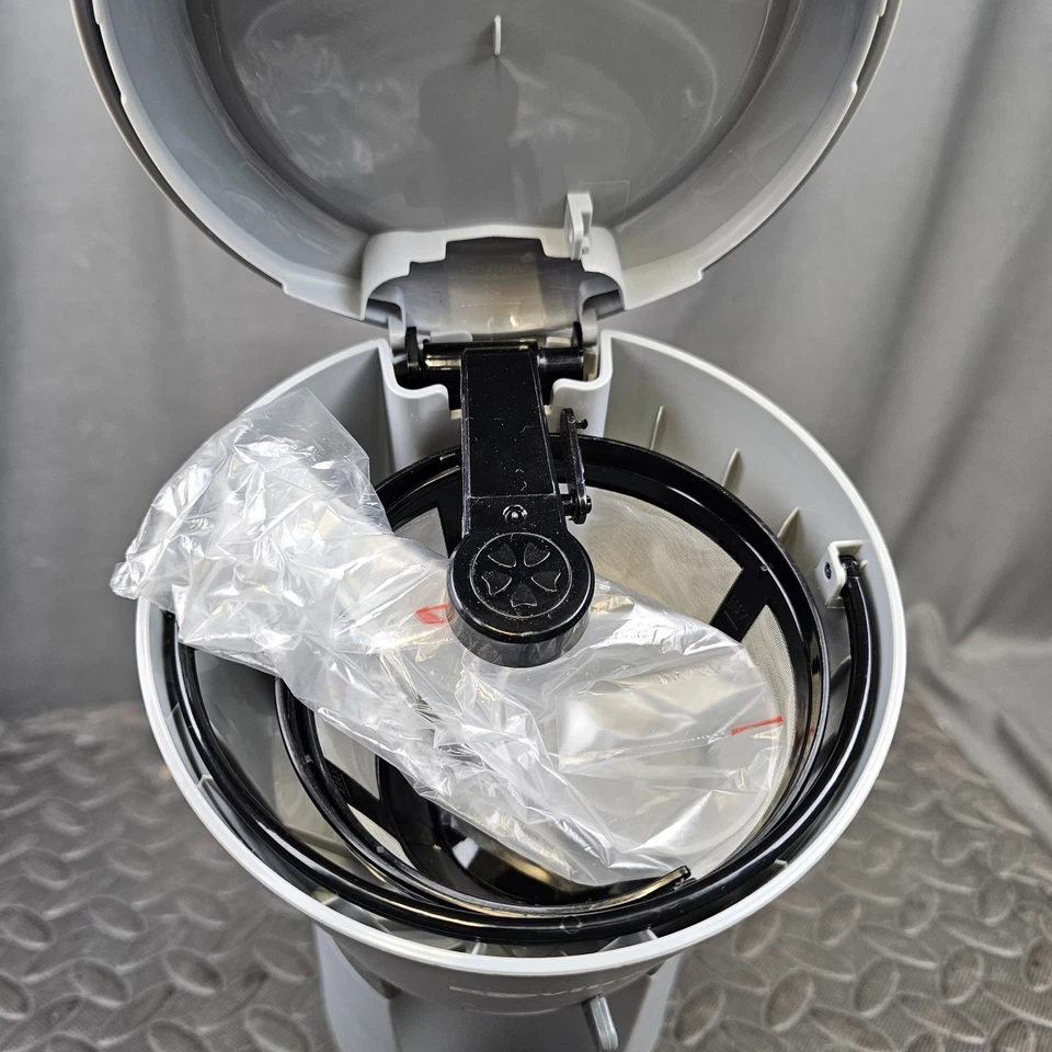 Breville VCF155 Iced Coffee Maker Cold Coffee Machine Grey - Image 2 of 4