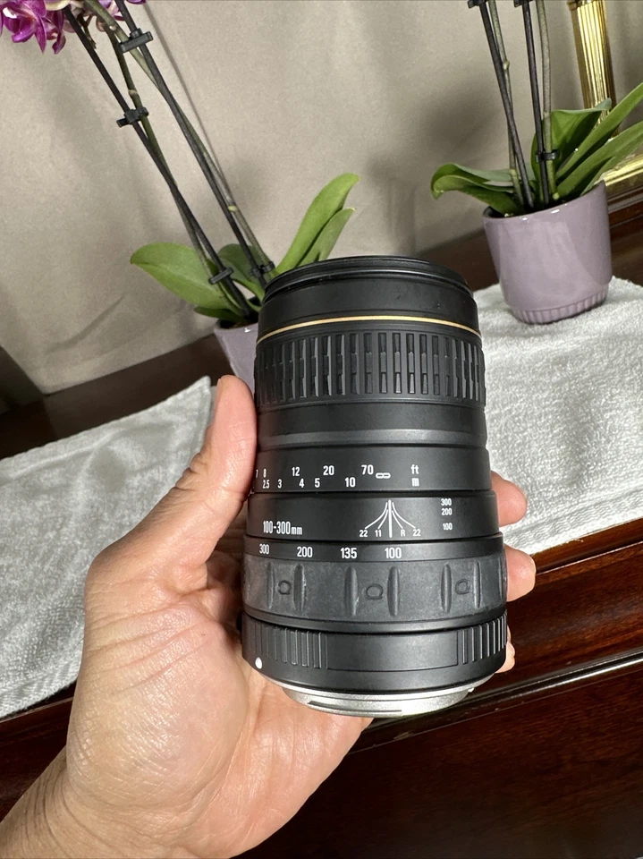 Quantaray 100-300mm f/4.5-6.7 AF Lens For Canon +Caps VG+Shape TESTED Works - Image 4 of 4