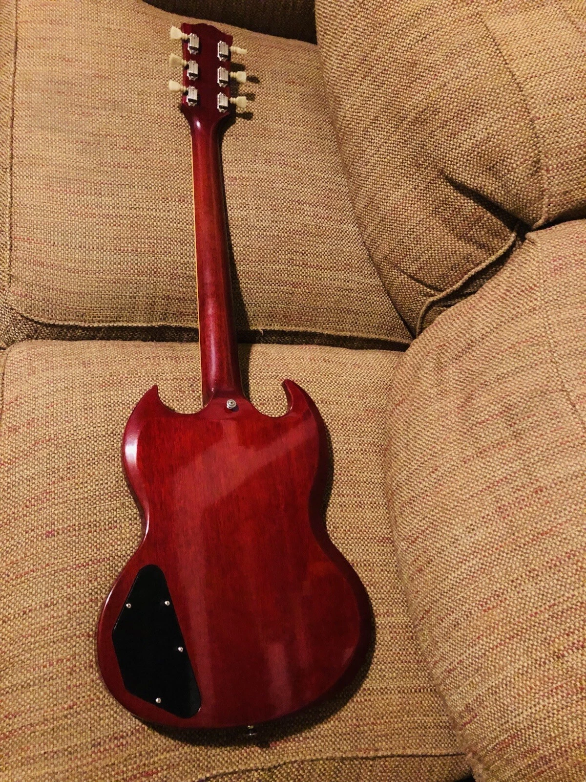 Picture 9 of 24