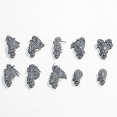 Lot De 10 Jambes Warhammer 40K Drukhari Wyches – Bits Non Assemblés, Non Peints – Games Workshop