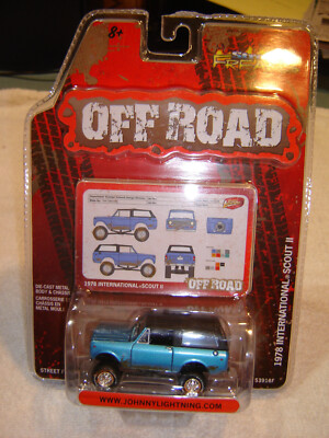 Johnny Lightning Streak Freaks OFF ROAD '78 INTL. SCOUT II 1/64 R25 DIRTY VERS.