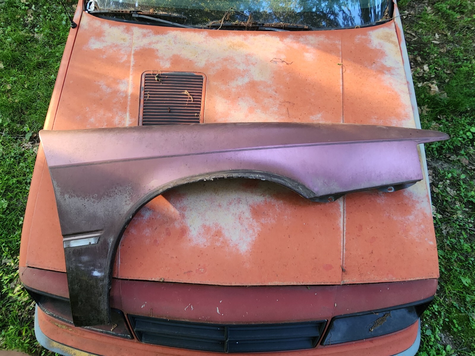 Maserati By Chrysler TC Passenger Fender 89 90 91 2.2 Turbo 3.0