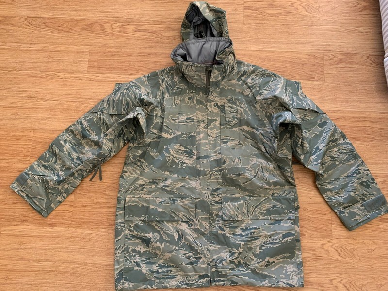US Military Camo Camouflage Hunting Parka Coat Large Long Paintball