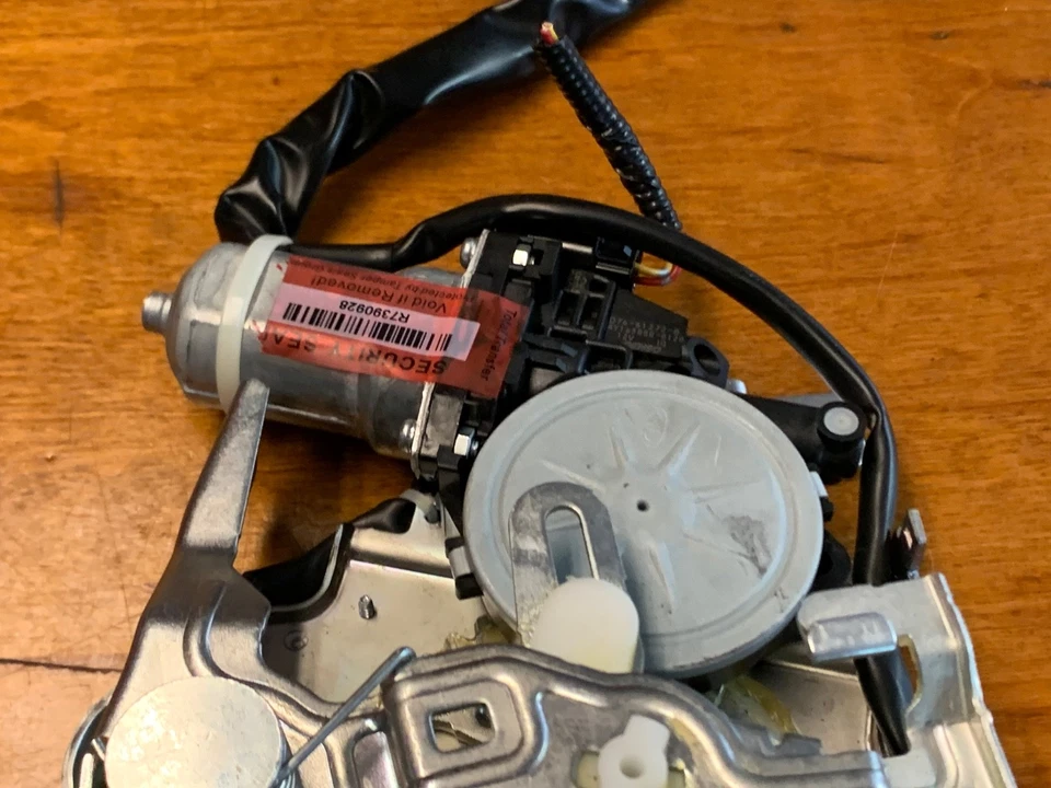 Honda Odyssey 2011-2015 OEM maletero trasero elevador puerta trasera bloqueo eléctrico pestillo actuador Foto 2 de 4