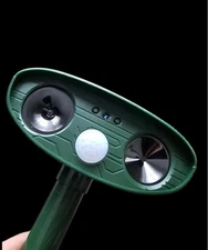 Solar Ultrasonic Animal Repellent with Motion Sensor for Squirrels Raccoon Fox