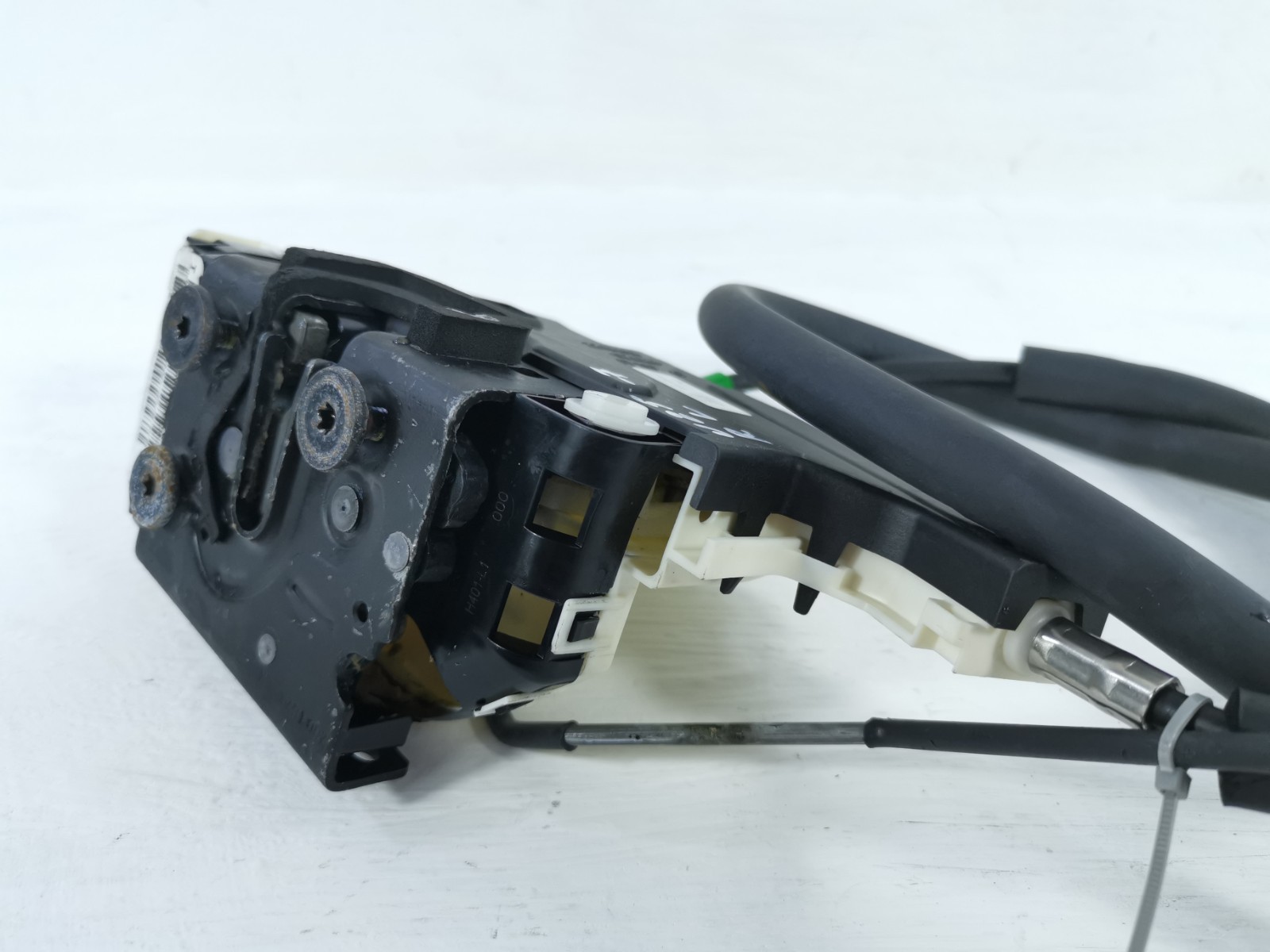 Maserati Levante 2017 AWD 3.0 Rear Left Door Lock Latch Actuator 670101186 OEM