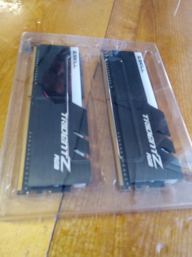 G.SKILL TridentZ RGB Series 16GB (2 x 8GB) 288-Pin PC RAM DDR4 3200 (PC4 25600) - Afbeelding 4 van 7