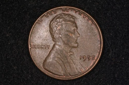 1952 Lincoln Cent With Die Cracks On Head