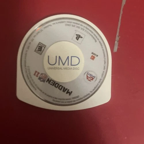 EA SPORTS Madden NFL 11 PlayStation Portable PSP UMD Sports Video Game