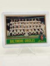1976 Topps Baltimore Orioles / Earl Weaver CL #73 Baltimore Orioles