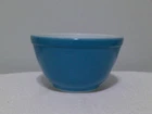 Vtg PYREX Glass #401 Small Solid Turquoise Blue NESTING Mixing Bowl 1 1/2 PT EVC