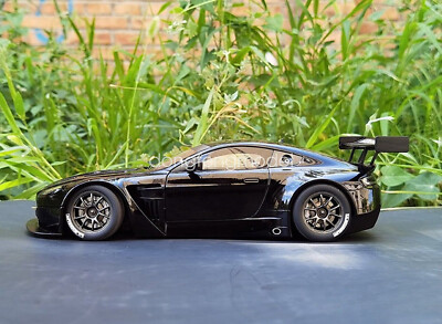 AUTOart 1/18 Scale Aston Martin Vantage V12 GT3 Black Diecast Car