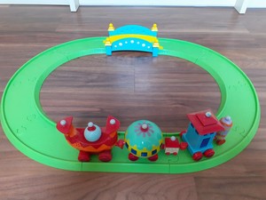 in the night garden train track