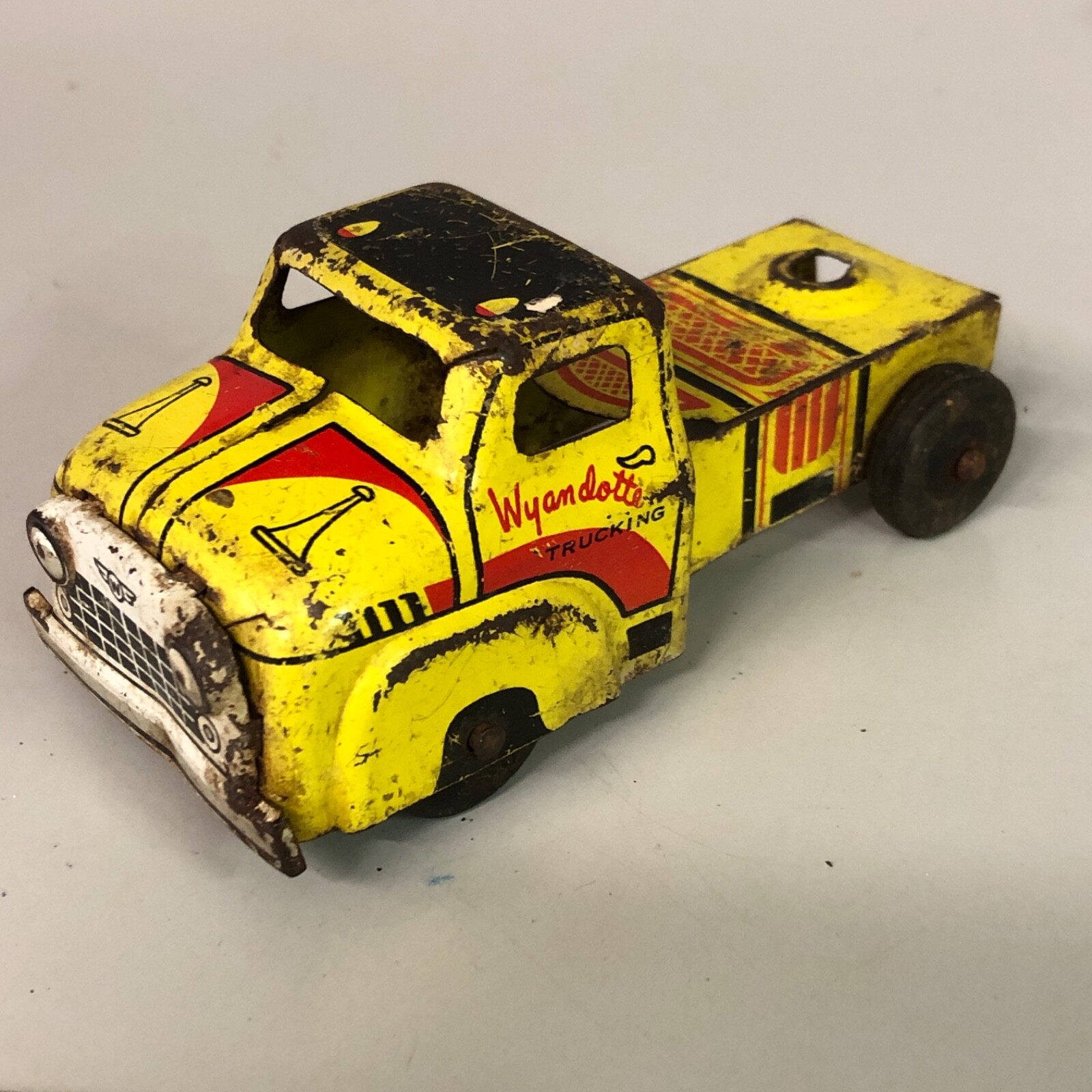 Picture 1 of 8