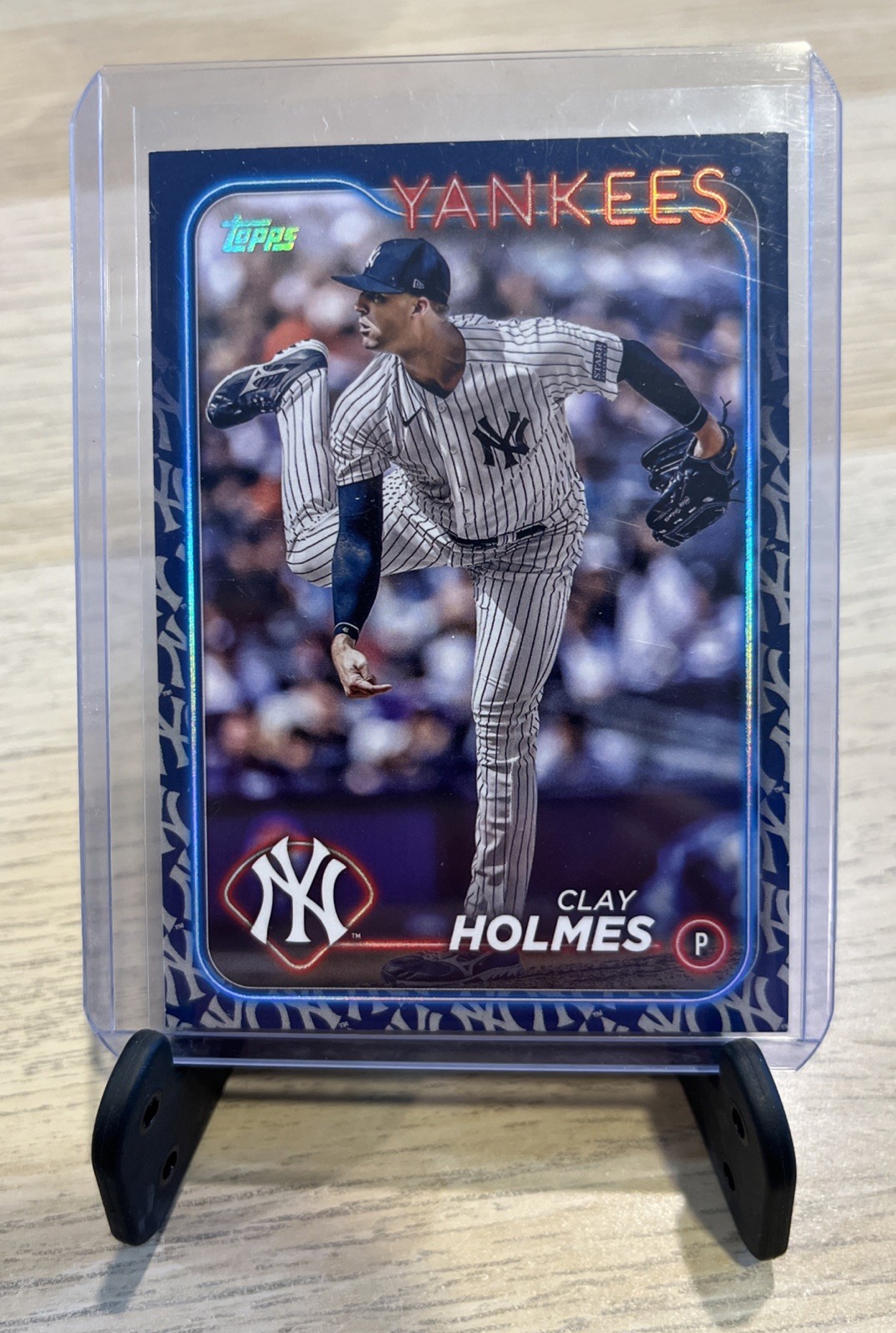 Clay Holmes 2024 TOPPS SERIES 1 TEAM COLOR BORDER VARIATION SP #247 YANKEES