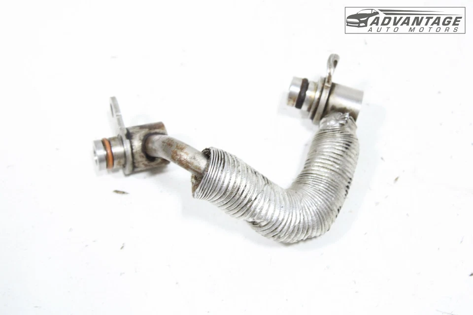 BMW 320I XDRIVE 2013-2018 2,0 L turbo refrigerante salida de agua tubo línea OEM Foto 2 de 4