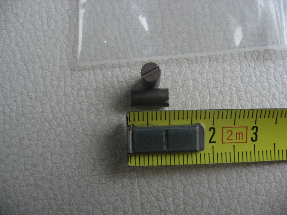 lot de 2 charbons, brush de locomotive LIONEL échelle 0 - made USA NEUF - Photo 1/3