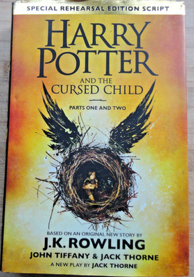 '' HARRY POTTER und das verfluchte Kind '' J.K.ROWLING Edition Drehbuch VO