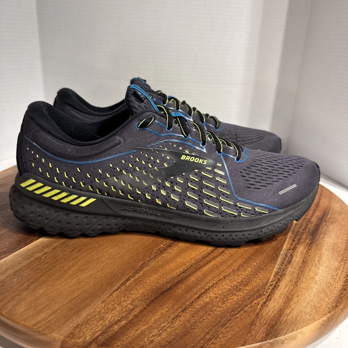 Brooks Adrenaline GTS 21 Black - 110349-1D-017 for sale | eBay