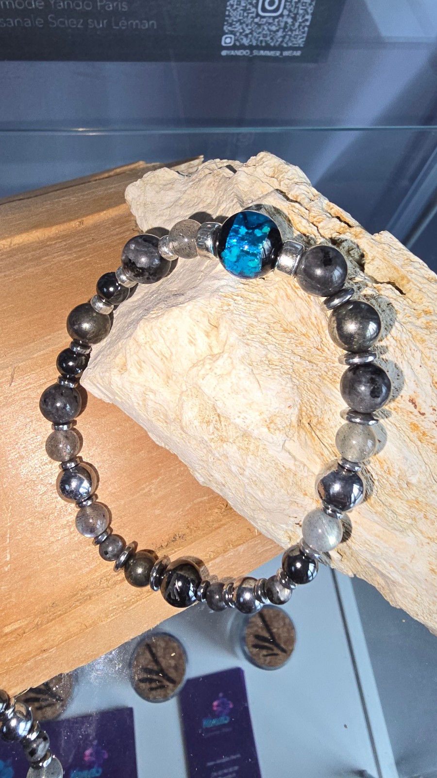 Bracelet en pierre Dent d'Oche YANDO 8mm finitions artisanales haut de gamme