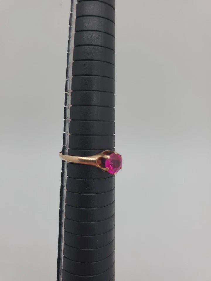 14 k gold sweet pink tourmaline solitaire ring size 9 vintage - Image 2 of 4