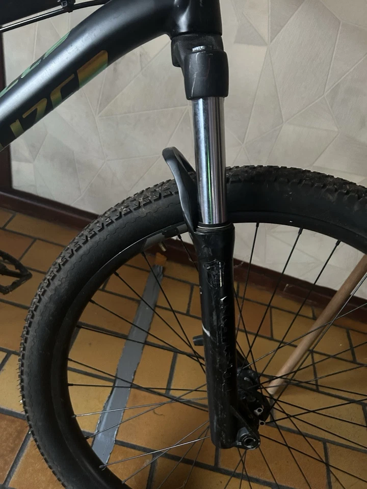 Specialized Dirt Bike - Bild 2 von 4