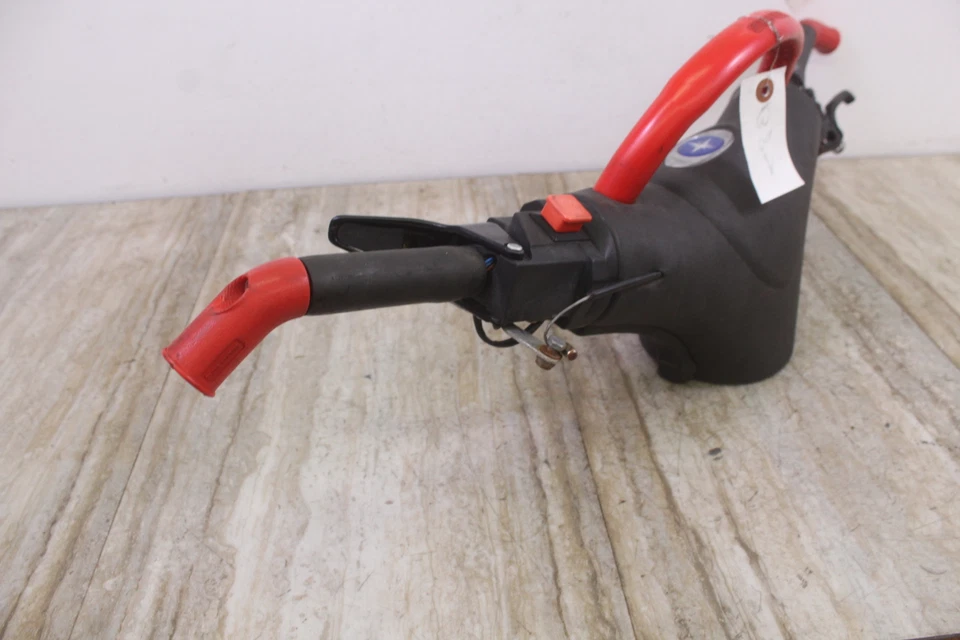 2003 POLARIS RMK 700 Handlebars with Controls - Image 2 of 4