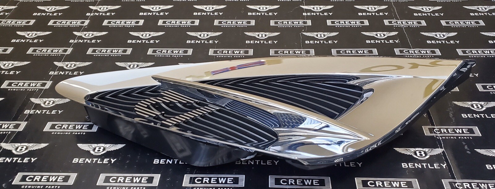 Bentley Continental GTC W12 Fender Chrome Side Grill Wing Vent. #Q1