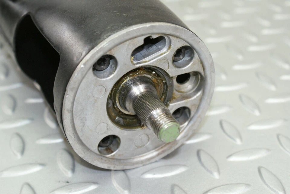 ⚙3210⚙ Mercedes-Benz W115 220D Steering Column — 第 2/4 张图片