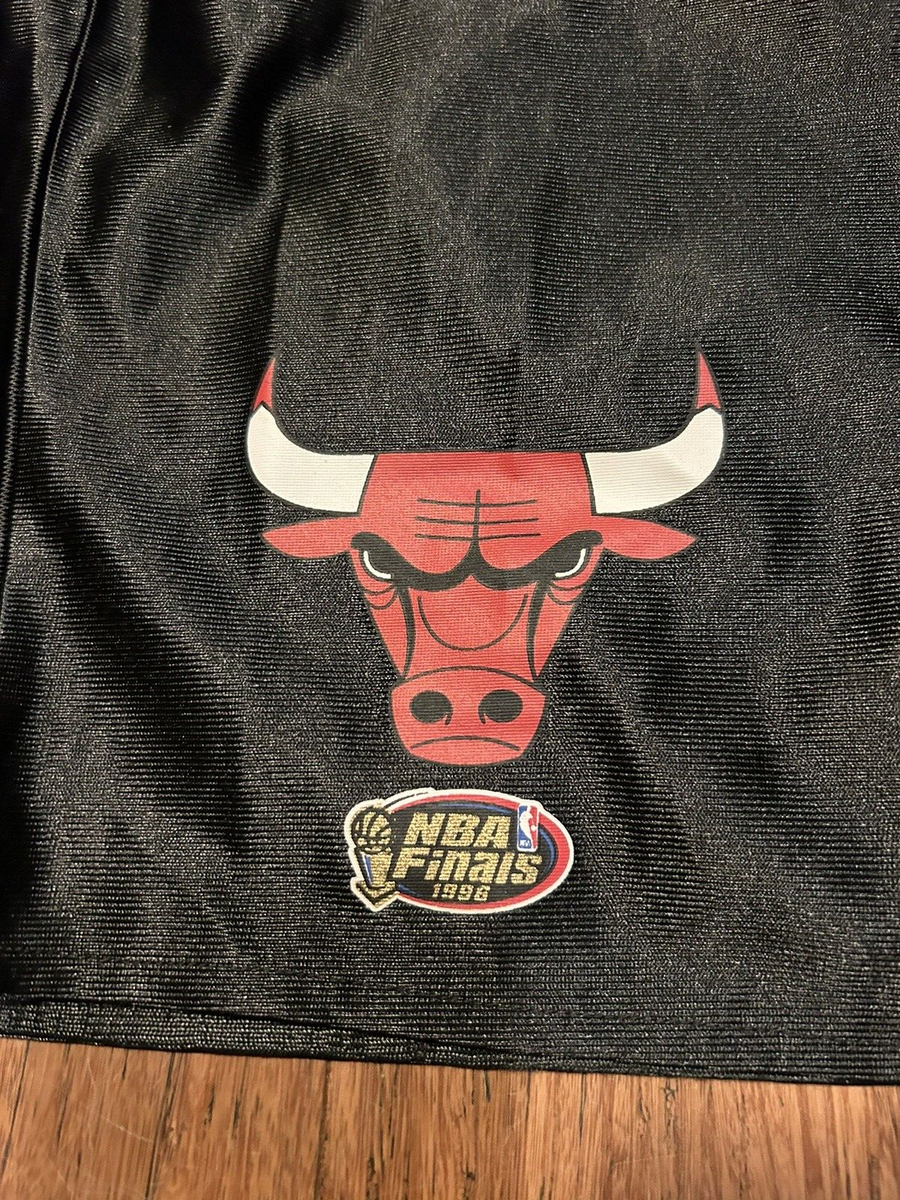Chicago Bulls 1996 NBA Finals Shorts by Mitchell & Ness Hardwood
