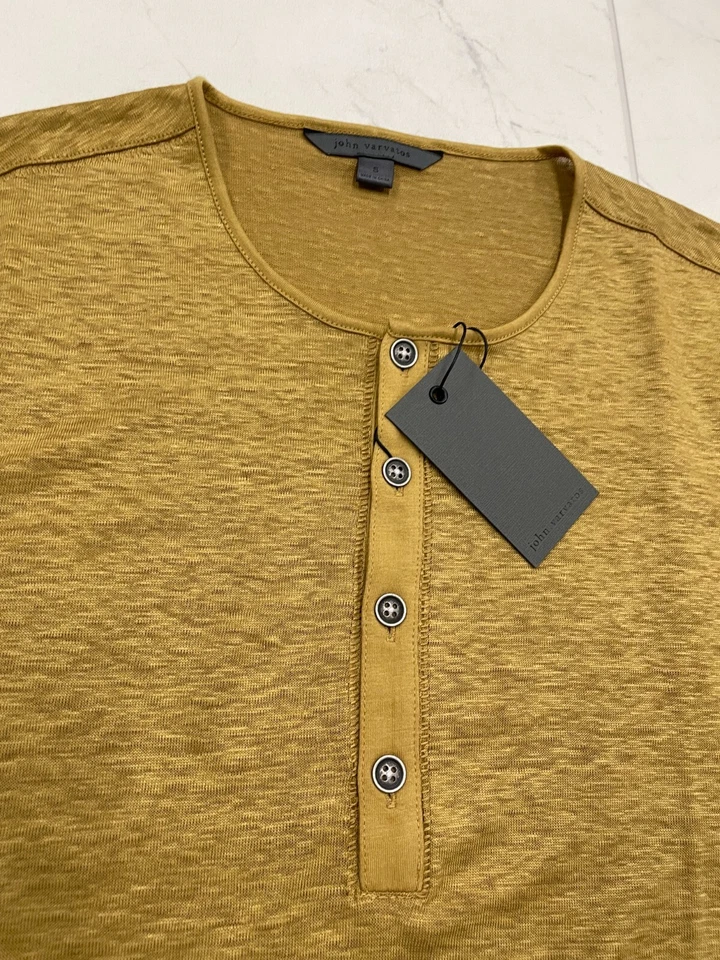 Camisa manga corta John Varvatos Bleeker Henley marrón nueva con etiquetas $298 talla: pequeña Foto 4 de 4
