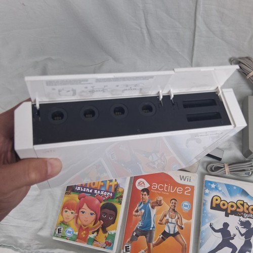 Pacchetto console videogiochi Nintendo Wii RVL-001 testata e funzionante con giochi sportivi - Foto 10 di 14