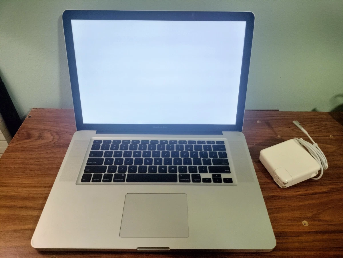 Apple MacBook Laptops 2008 | Updated Sep 2026