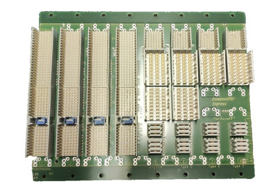 Schroff CompactPCI Express Backplane 3U (Modell 23007-501)