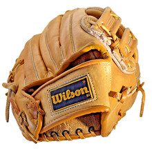 Wilson A9835 Leather Baseball Glove  Right Th...