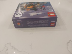 LEGO Seasonal: Halloween Haunt (40260) Skeleton Vampire