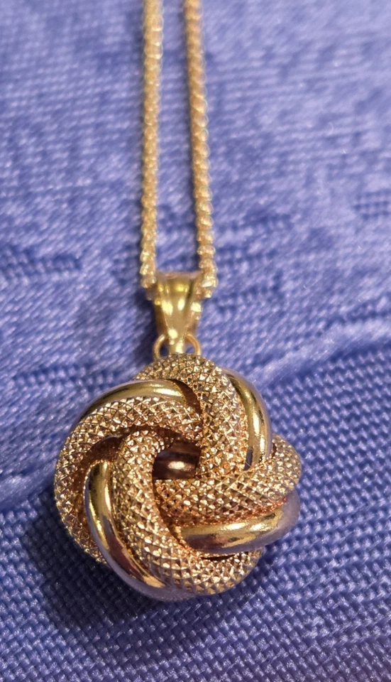 585er Goldkette Damen mit Anhänger – 14 Karat Gelbgold in Knotenform, sehr schön