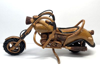 Vtg Wooden Handcrafted Motorcycle Harley Davidson Style ? 6 1/2 Inches High