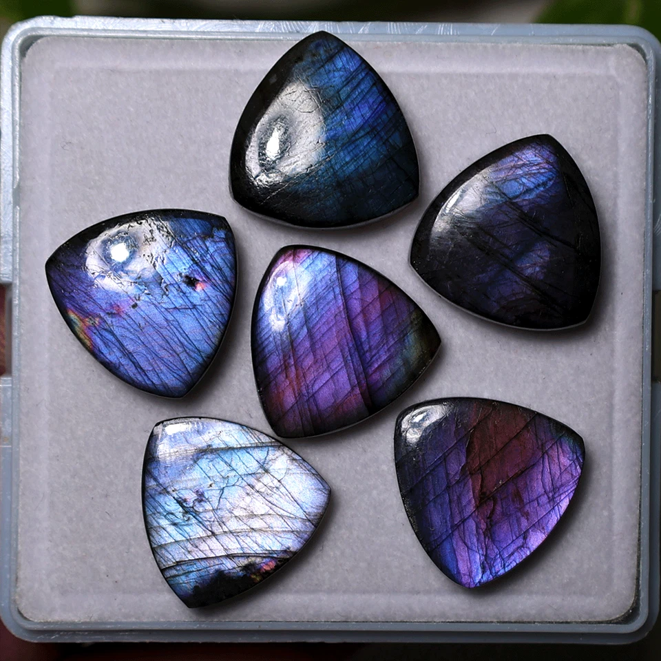 Violet Storm~ 6 Pcs Natural Labradorite 18MM Trillion Cabochon AAA+ Gemstones - Image 4 of 4