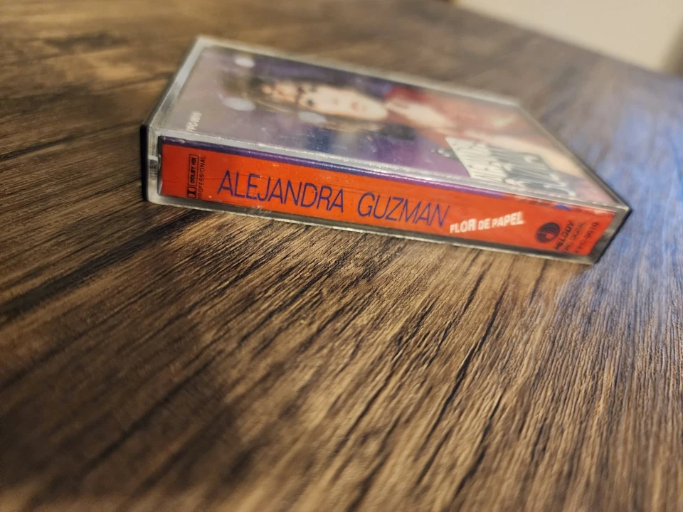 Alejandra Guzman (Flor De Papel) - Image 2 of 4